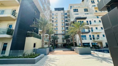 Fully Furnished Studio | Ready to Move | Chiller Free