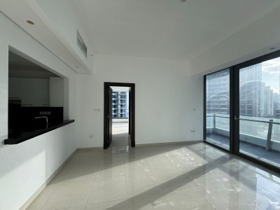 Ready to move | Spacious | Marina View